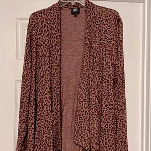 Bobeau 🩷🤎 Pink Animal Print Cardigan